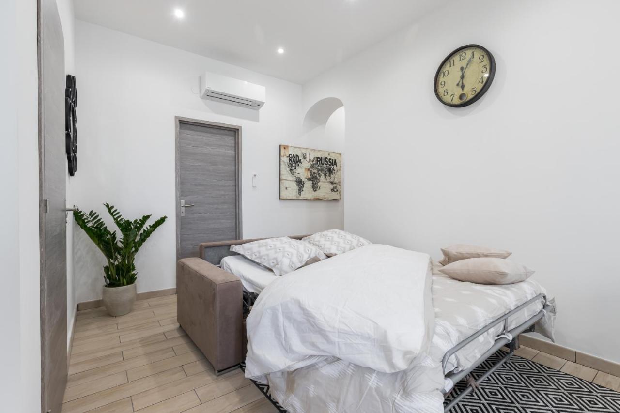 Guest House Grimaldi Niza Exterior foto